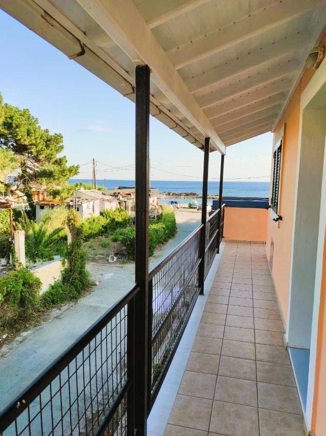 Aris Seaside Issos Beach Агиос Георгиос Екстериор снимка